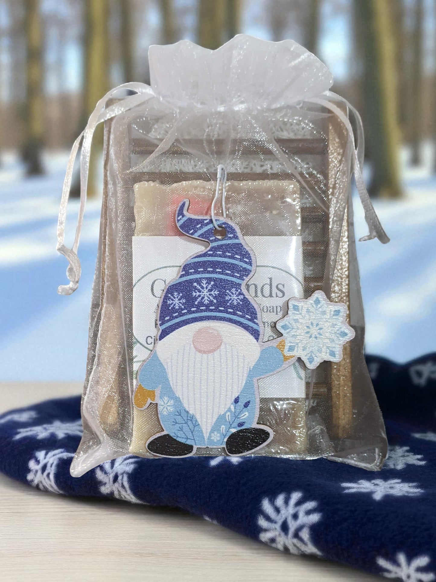 Rosemary, Clove, Lemon, Cinnamon, Eucalyptus, Oats
