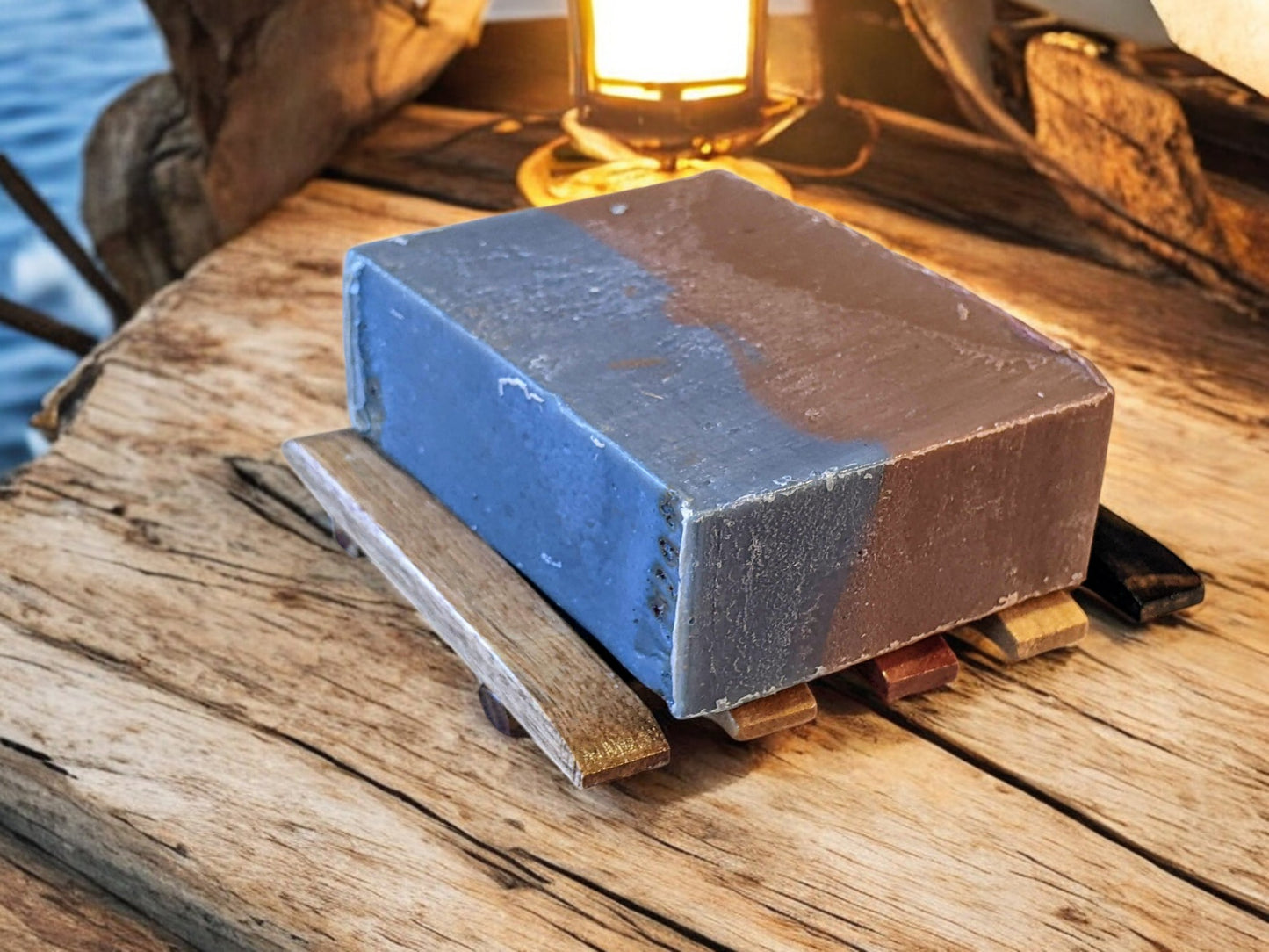 Hickory & Suede Merry and Bright