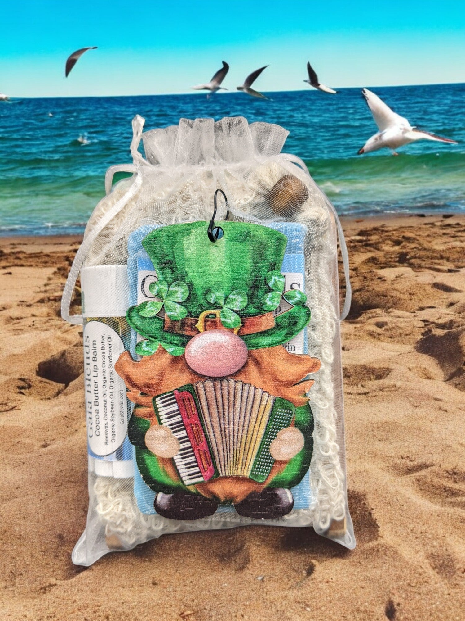 Ocean Breeze Accordion Gnome